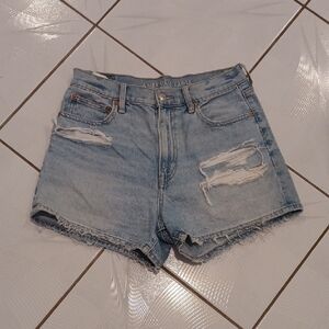 4/$80 American Eagle Outfitters Light Blue Distressed Jean Shorts - Size 6